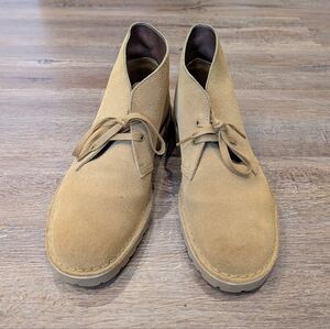 Clarks Desert Rock Boots In Oakmoss Suede  Mens Size 10 Chukka Boots